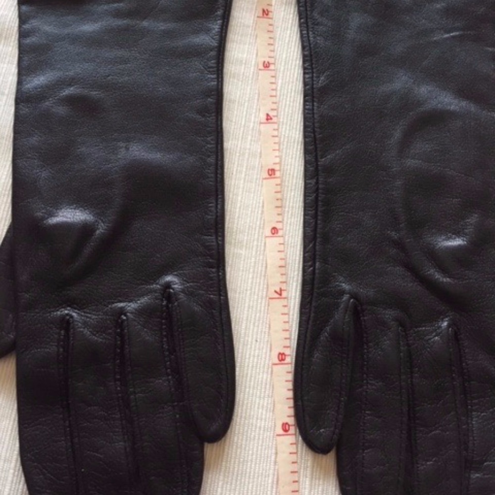 black kid gloves, 6.5